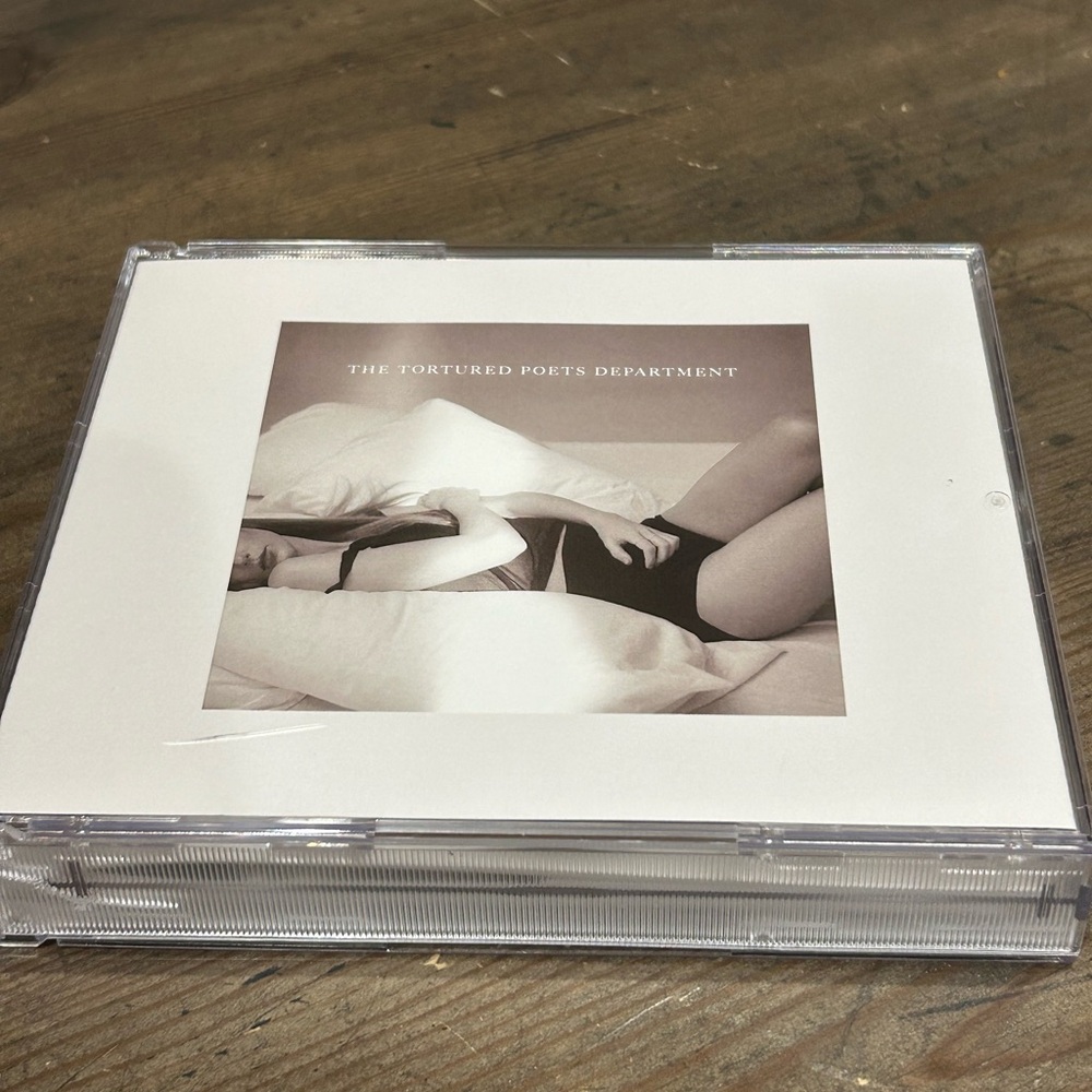 The Tortured Poets Department- Taylor Swift - Collectors Edition